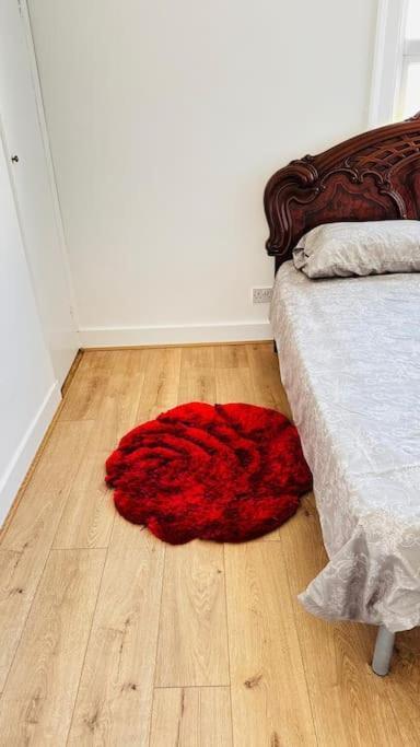 3 Bed House East London Home Екстер'єр фото