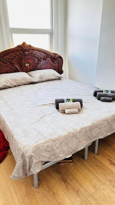 3 Bed House East London Home Екстер'єр фото